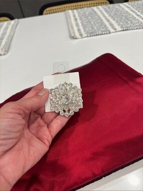 Liz Claiborne brooch